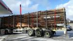 Semi-remolque de troncos - Transporte y carga