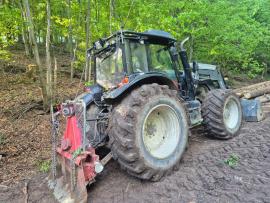 Tractor forestal VALTRA T193 |  Maquinaria forestal | Maquinaria de carpintería | KOMITrade s.r.o.